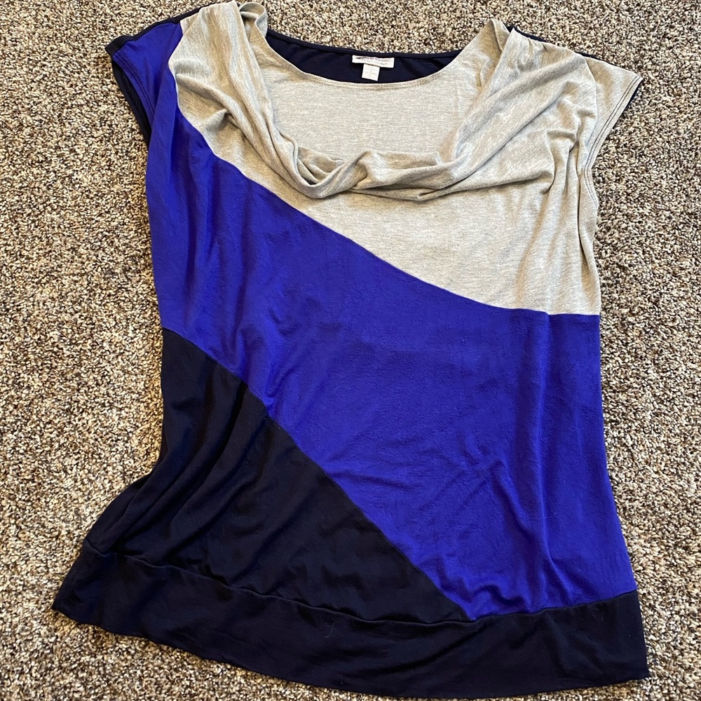 Pea In The Pod nursing friendly tank top